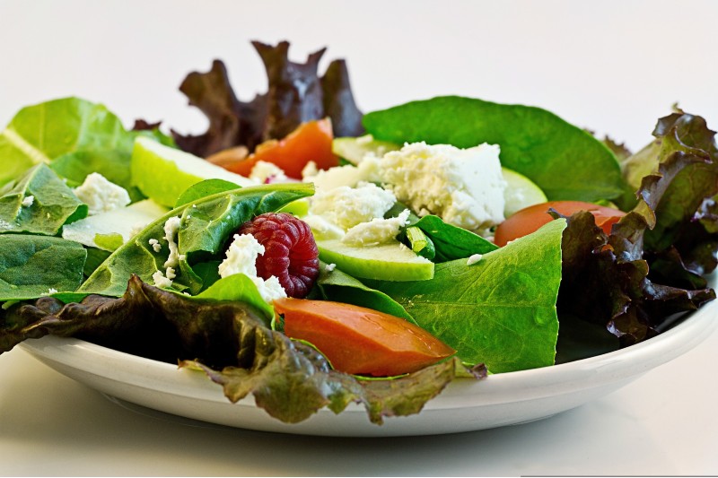 salada para dieta anti-inflamatória